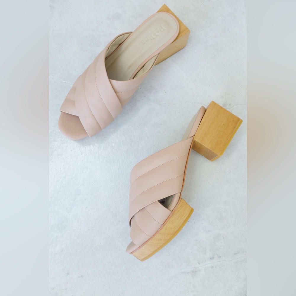 Beklina Matisse Criss-cross Platform Slide Buff size 9.5